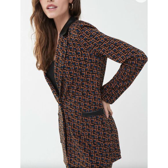 Joseph Ribkoff Black Geometric Print Blazer Size 16. New with Tags - Picture 3 of 7